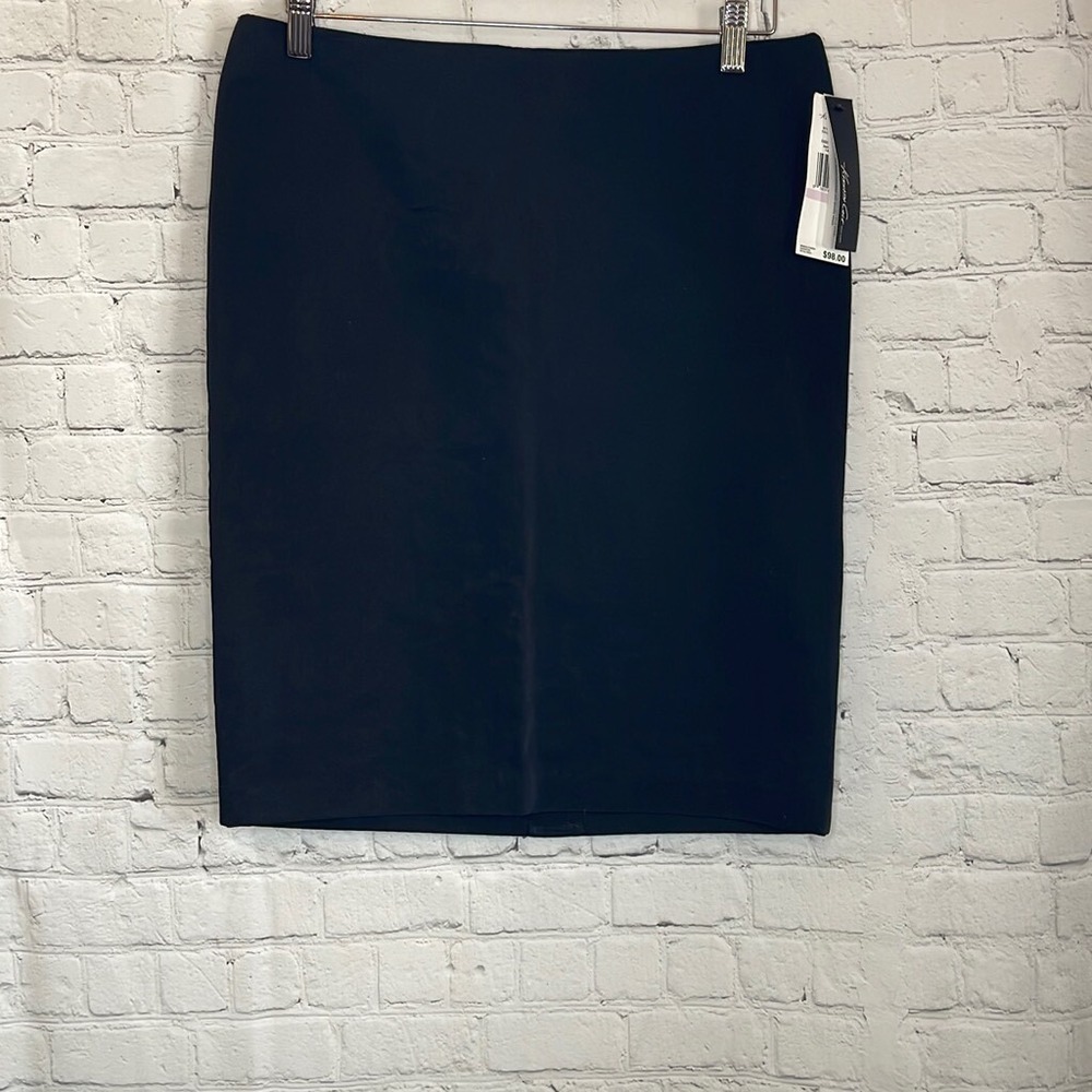 Kenneth Cole Reaction Women's Black Knee Length Pencil Skirt Size 6 NEW